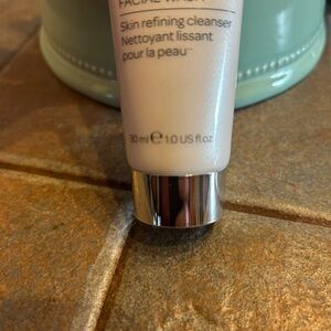 Elemis Resurfacing Facial Wash Travel Size 1 oz